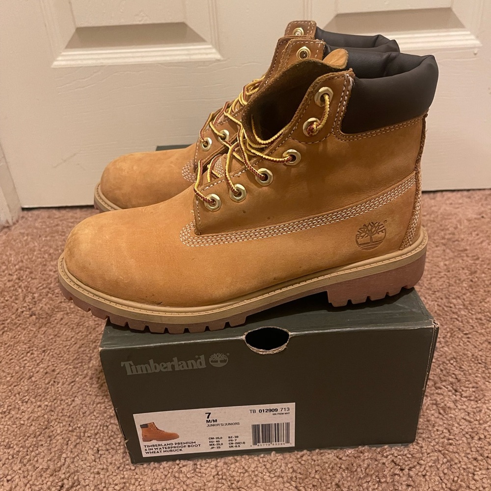 Size 7 Timberland